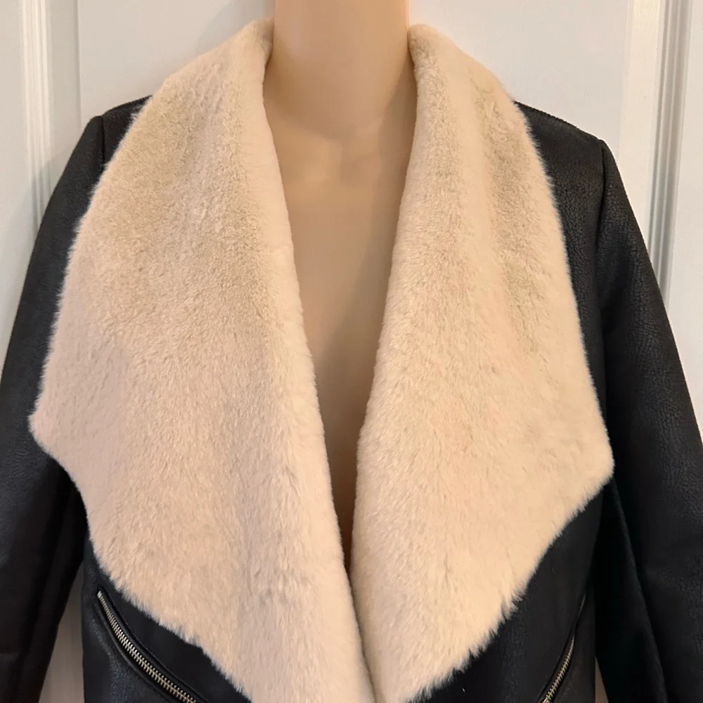 Gianni Bini faux fur and leather moto jacket‎